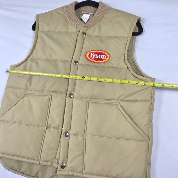 Tyson Puffer Vest Tan Quilted Snap Front Mens Medium Vintage Workwear Cosplay - Picture 15 of 16
